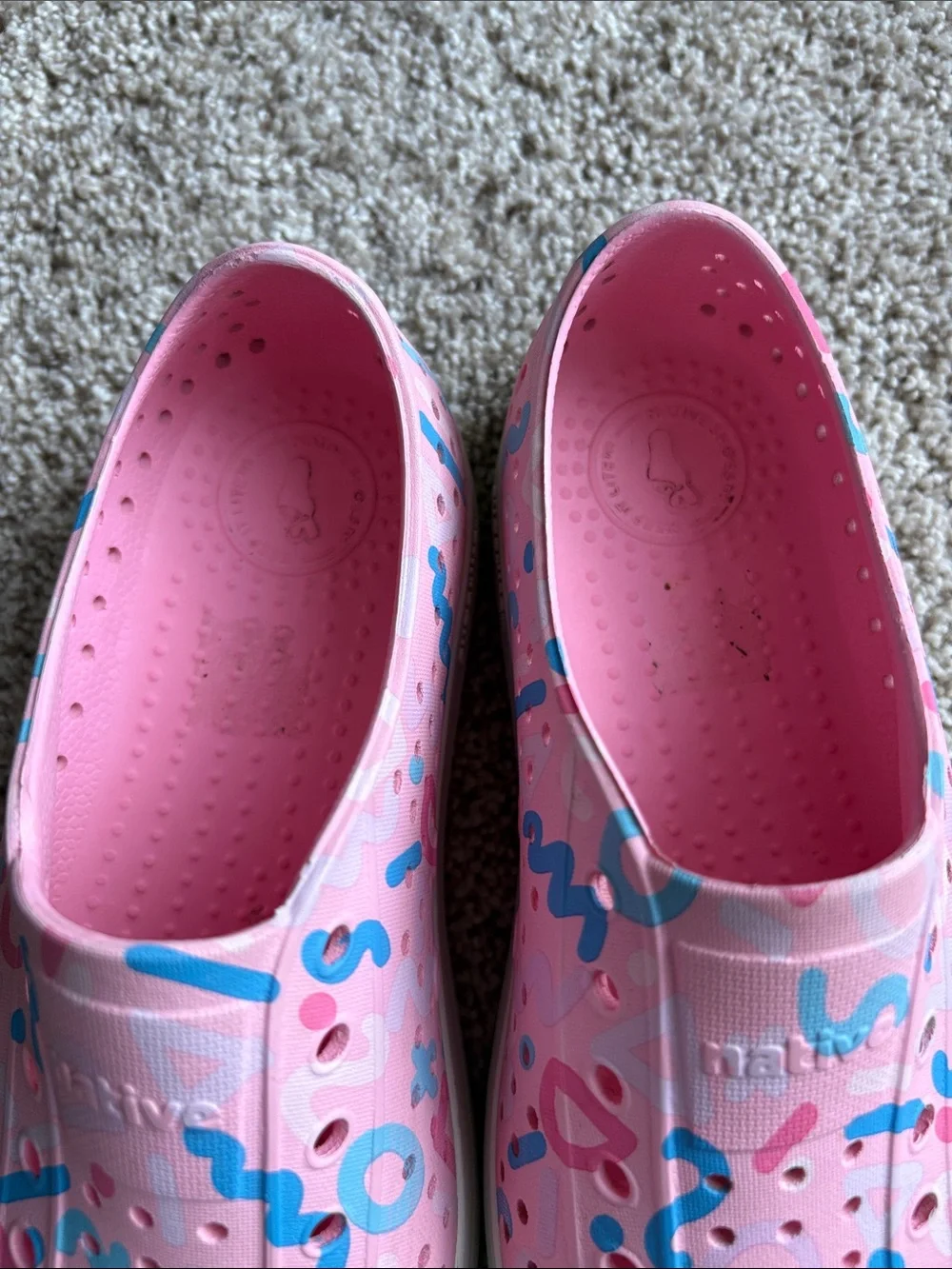 Native Shoes - Picture 3 of 7